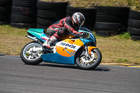 anglesey-no-limits-trackday;anglesey-photographs;anglesey-trackday-photographs;enduro-digital-images;event-digital-images;eventdigitalimages;no-limits-trackdays;peter-wileman-photography;racing-digital-images;trac-mon;trackday-digital-images;trackday-photos;ty-croes